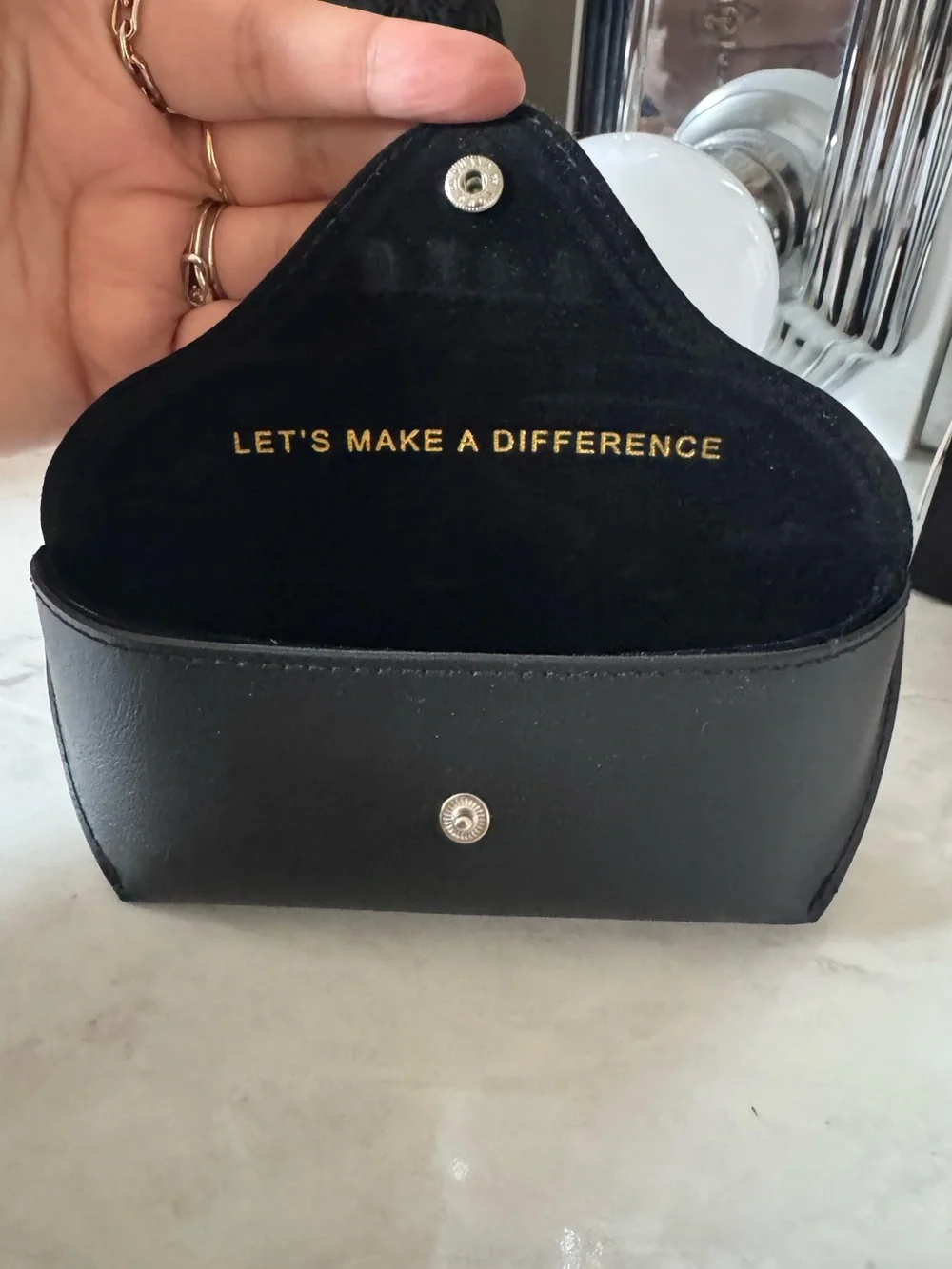 3/$15 DIFF Eyewear Black Foldable Sunglasses Glasses Case Snap Closure